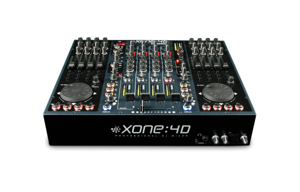 Allen & Heath Xone:4D